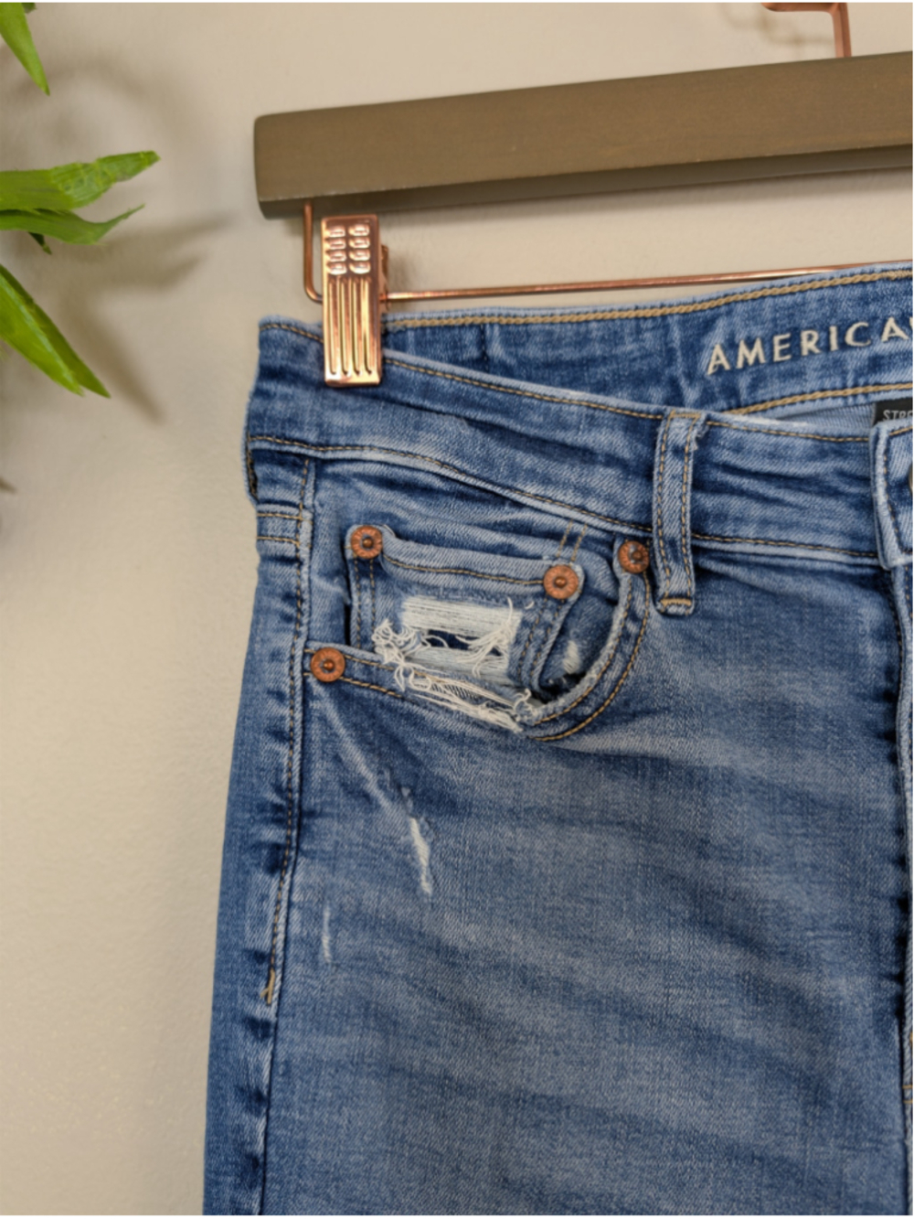 AE 2 Super Hi Rise Flare Jeans Frayed Distressed Medium Blue Wash American Eagle - Picture 3 of 12
